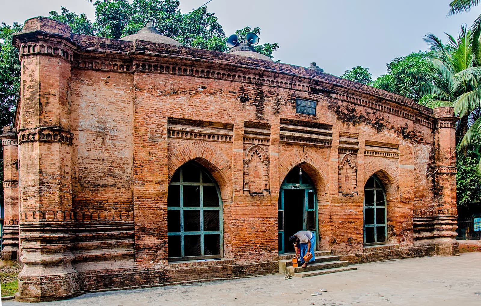 বাবা আদম মসজিদ