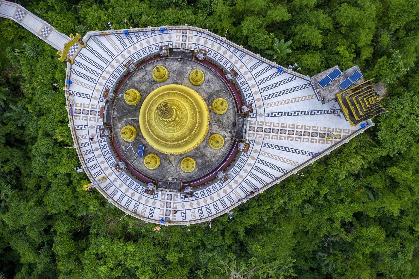 Buddha Dhatu Jadi