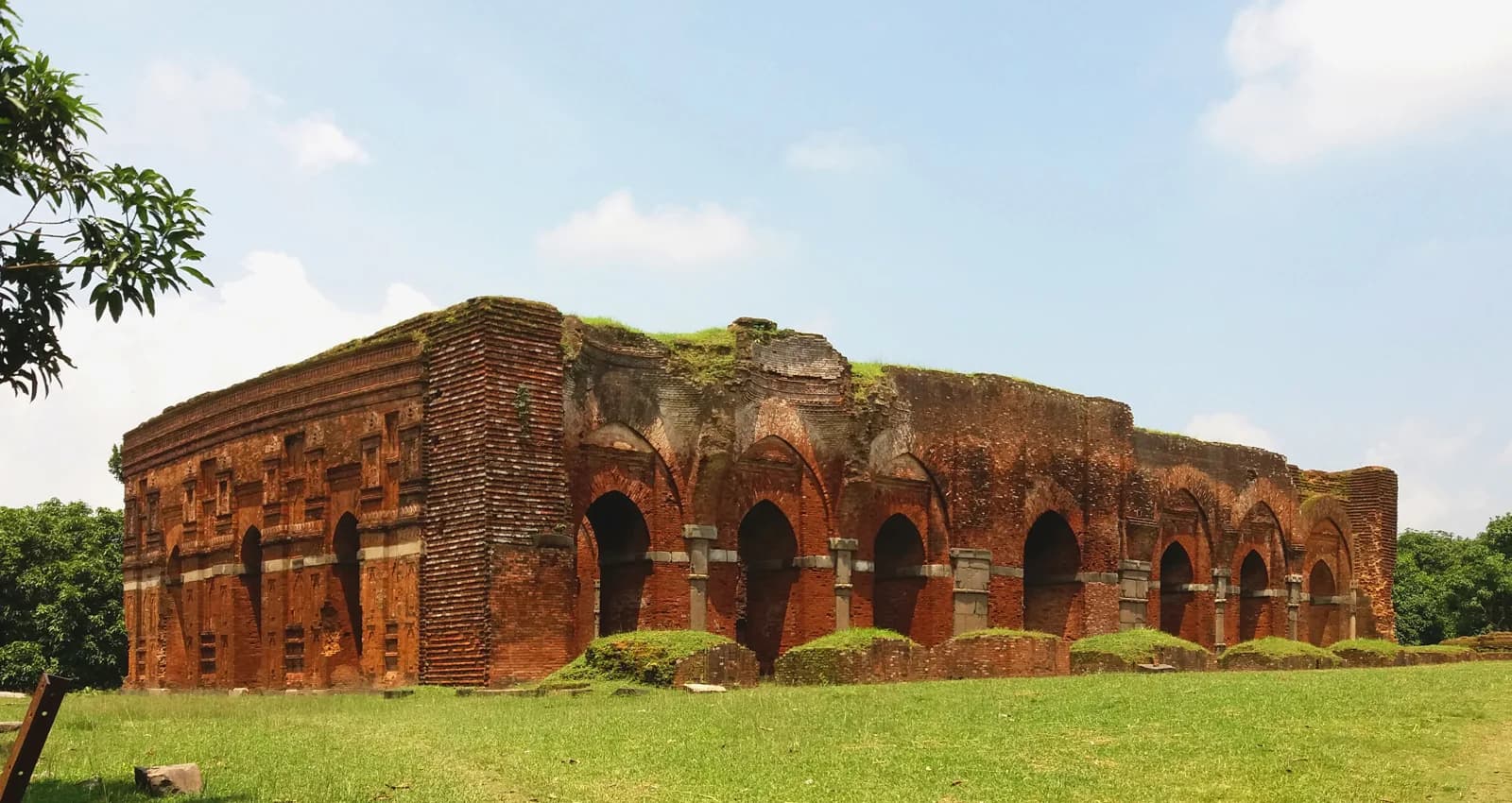 দারাসবাড়ি মসজিদ
